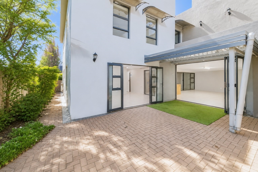 3 Bedroom Property for Sale in Magalies Golf Estate North West